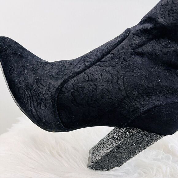 🎉Clearance🎉YOKI Black Velvet & Rhinestone Studded Black Heel Ankle Boots Sz 8 - Picture 4 of 9